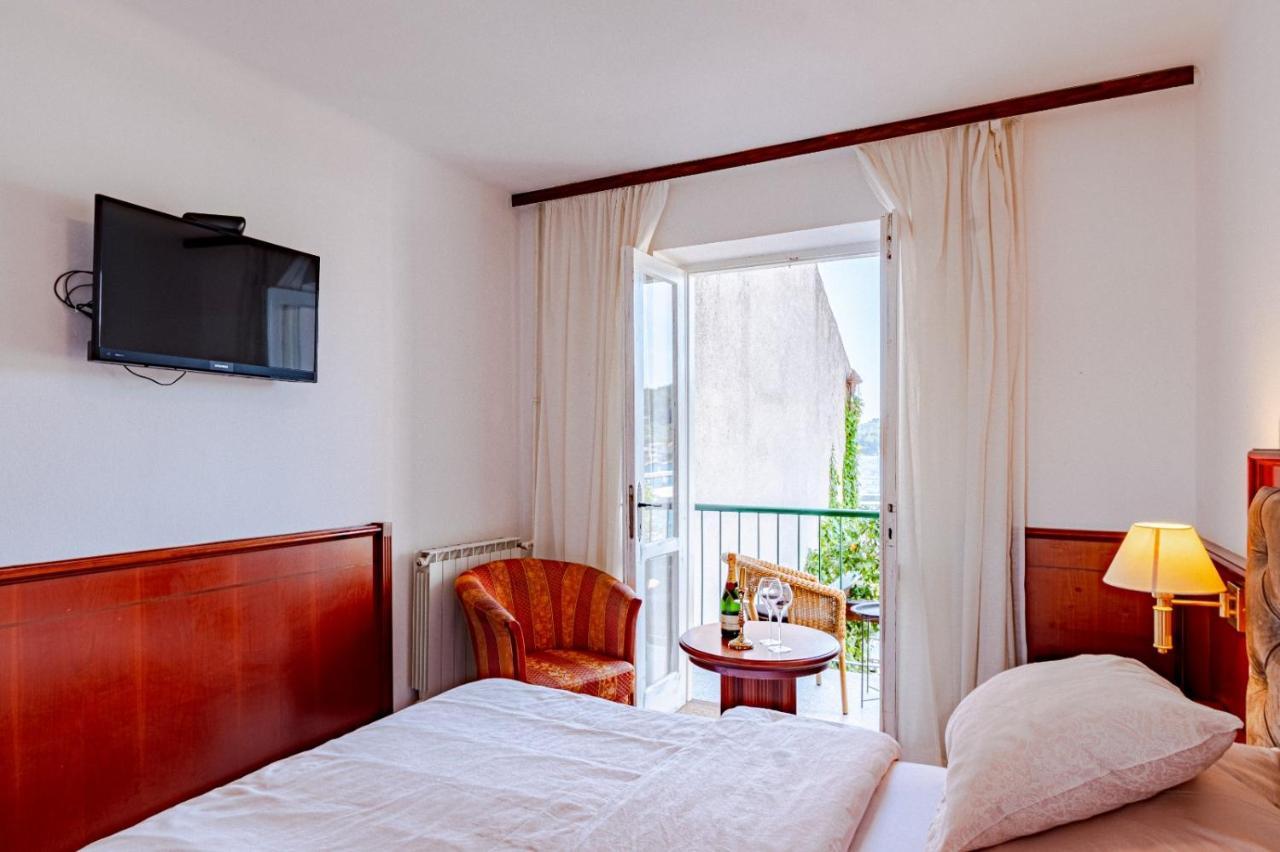 Hotel Dalmacija ヴェラ・ルカ エクステリア 写真